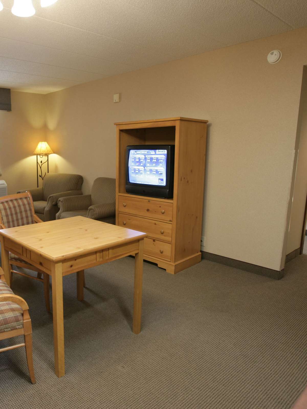 Hotel Best Western East Towne Suites photo 2