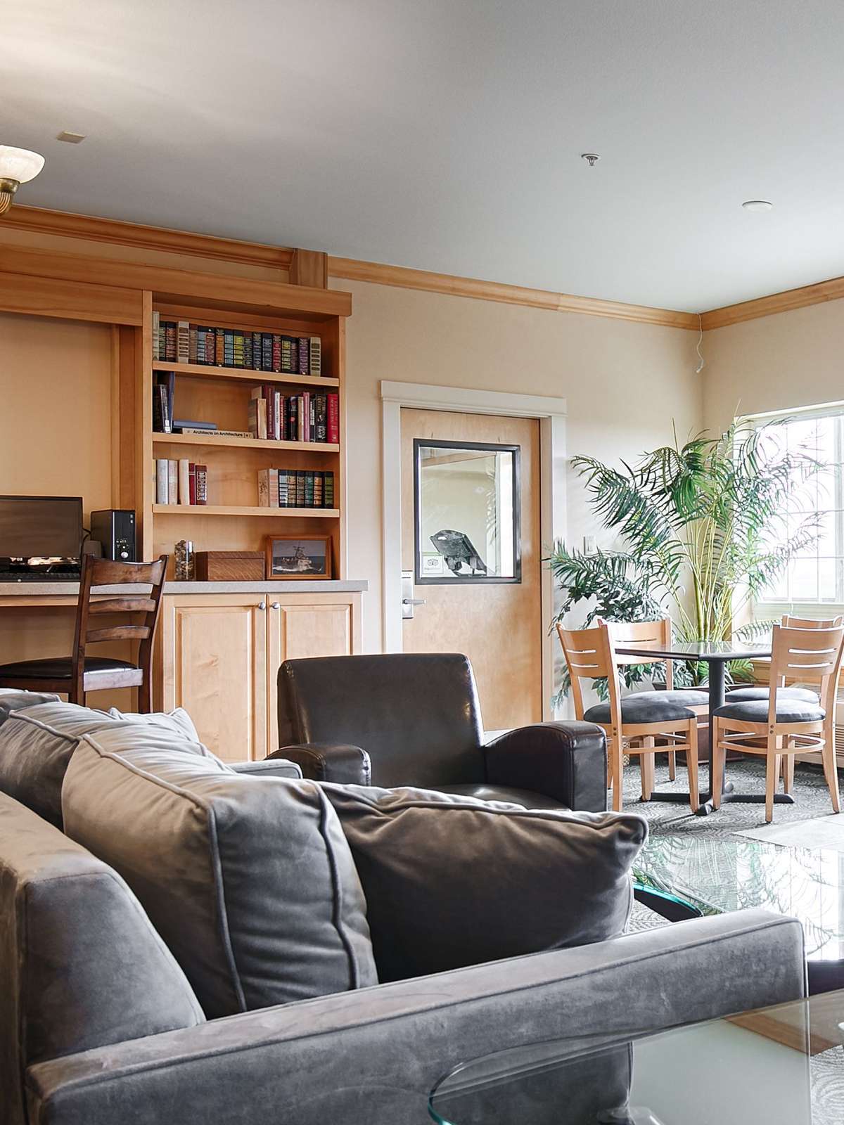 Hotel Best Western Lighthouse Suites Inn photo 3