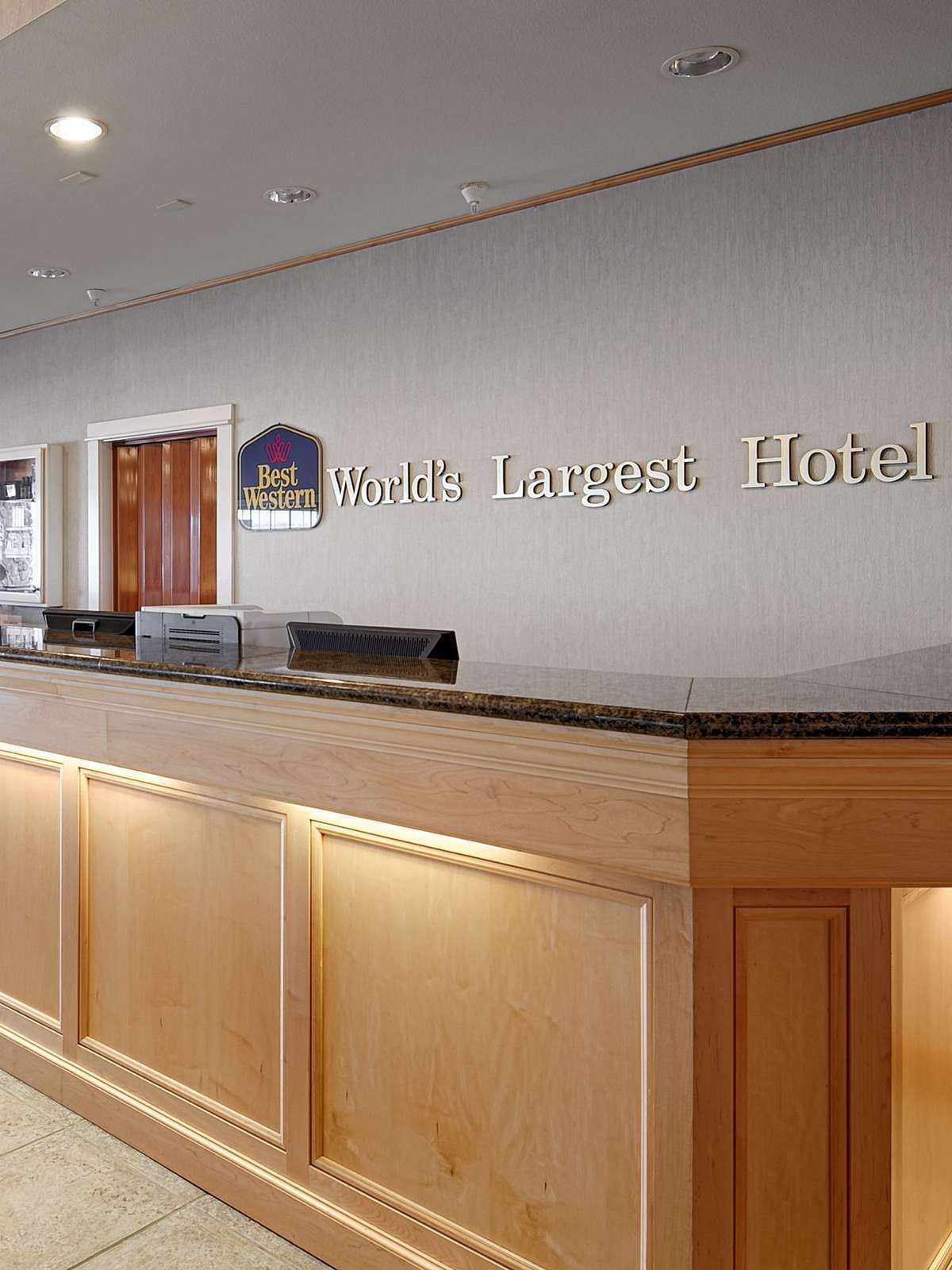 Hotel Best Western Lighthouse Suites Inn photo 4