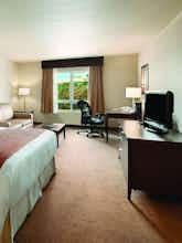 Hotel Best Western Plus Dartmouth Hotel & Suites photo 2
