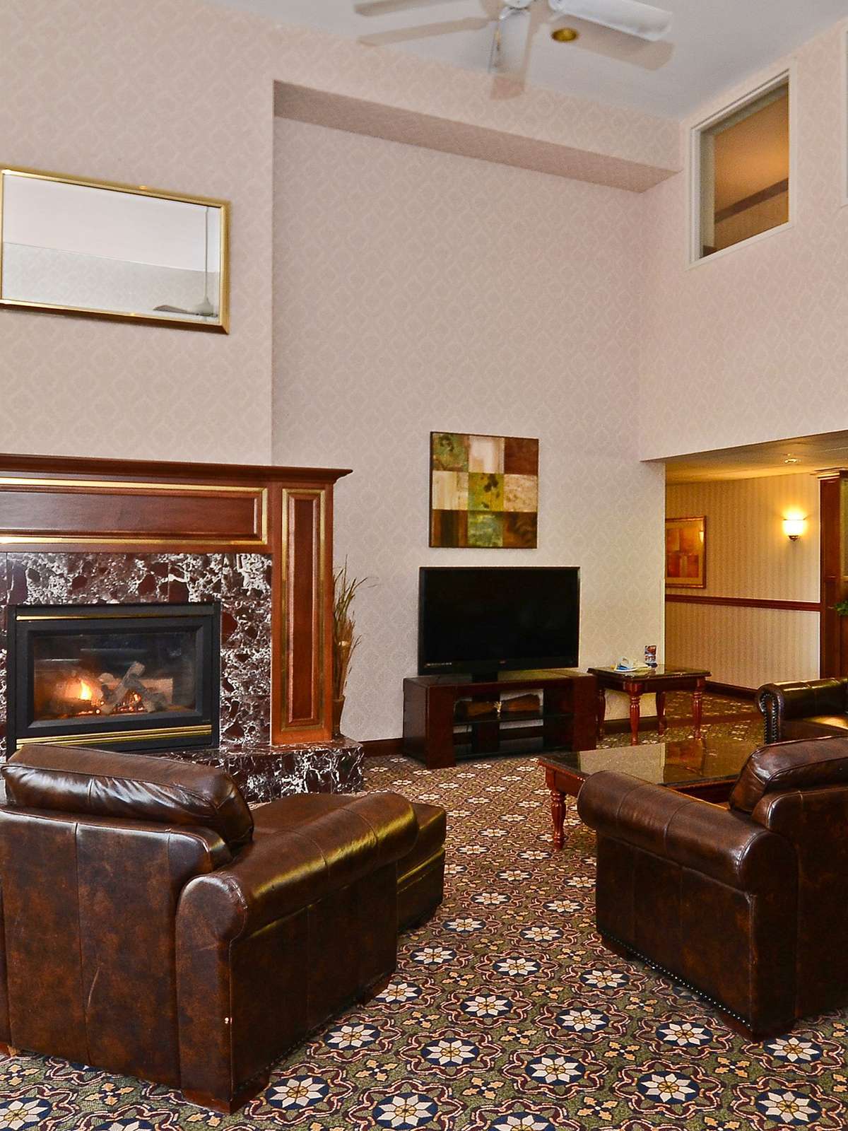 Hotel Best Western Plus Eau Claire Conference Center photo 3