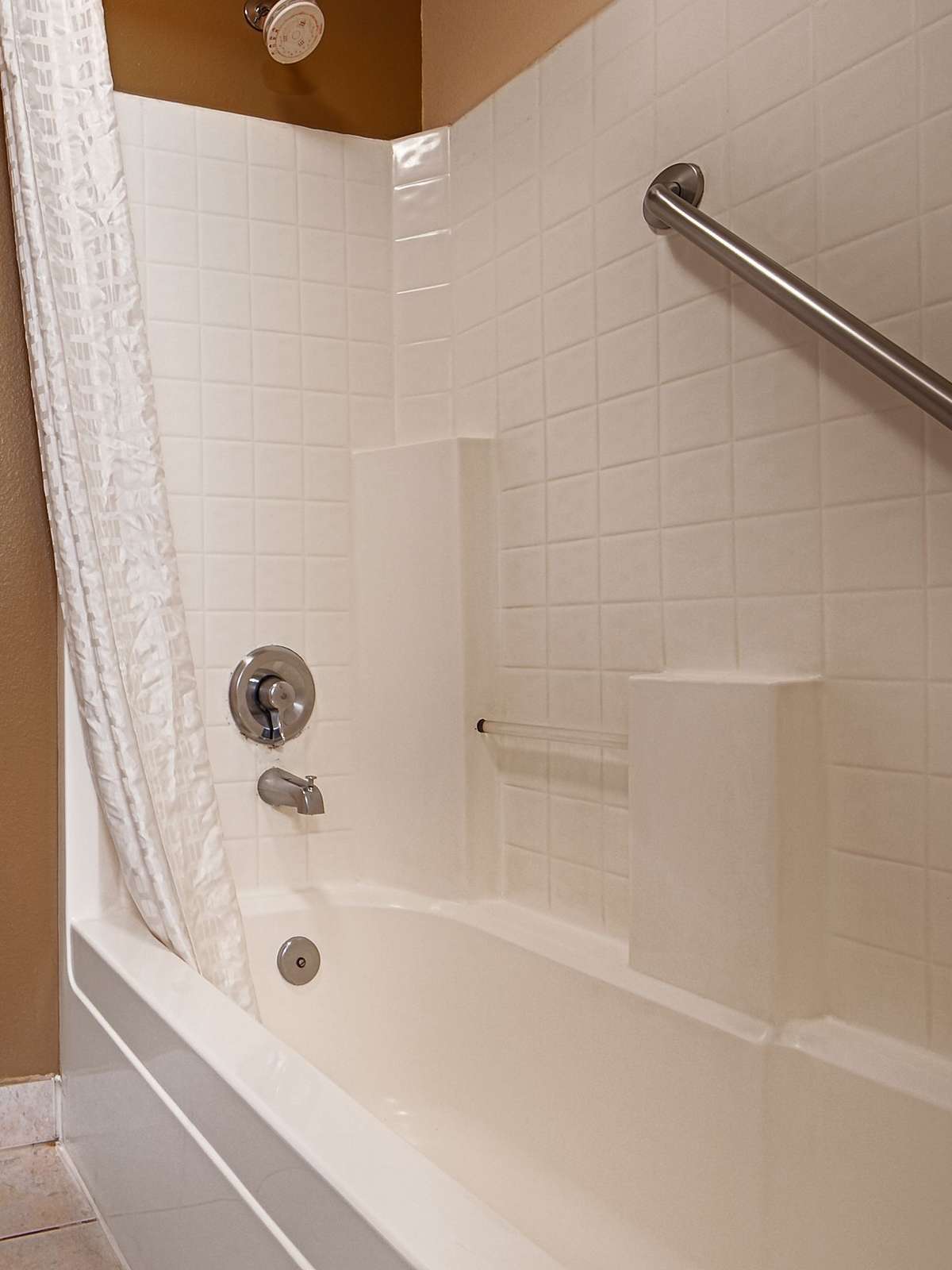 Hotel Best Western Plus Mountain View Auburn Inn photo 3