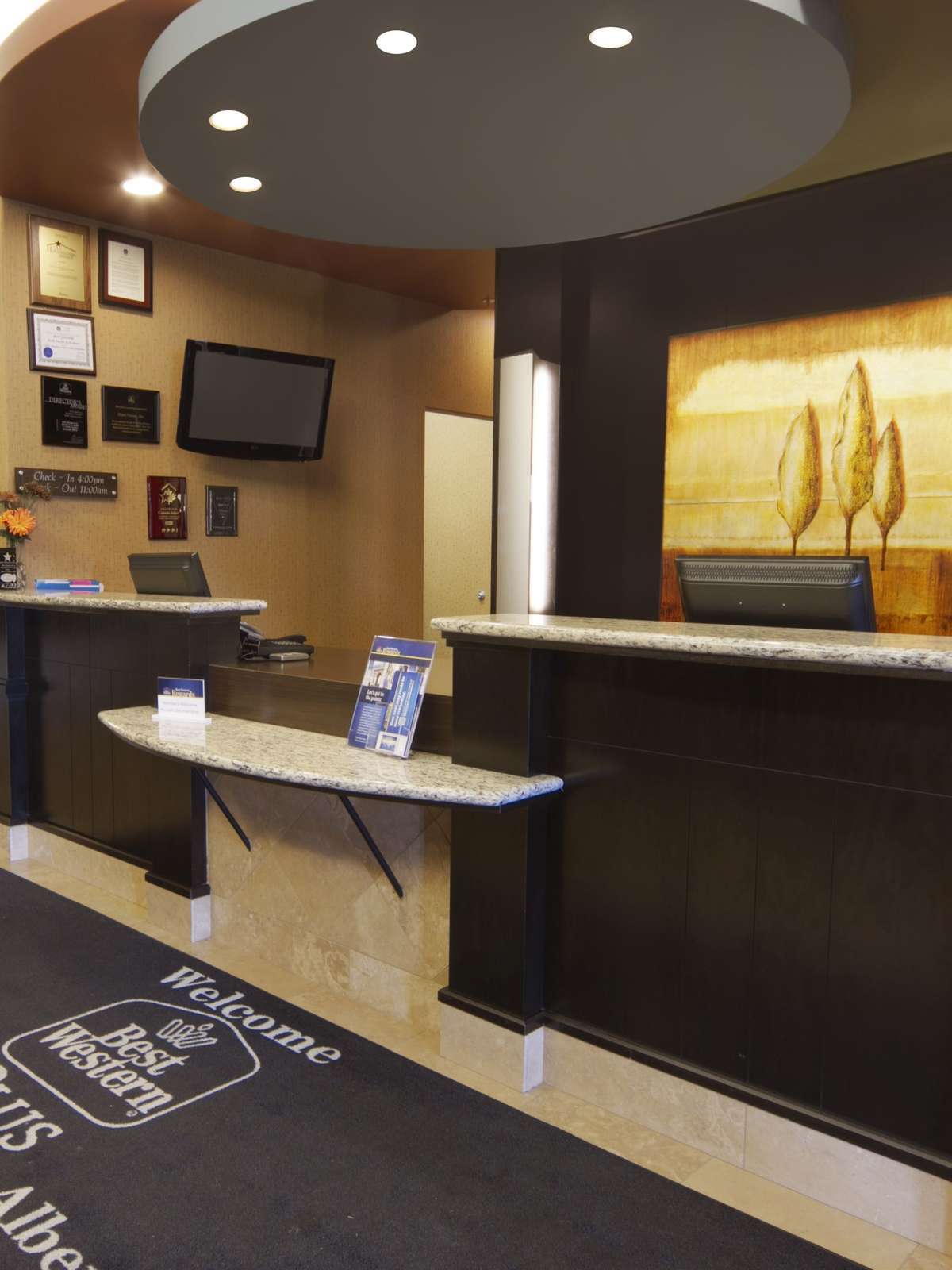 Hotel Best Western Plus The Inn at St. Albert photo 5