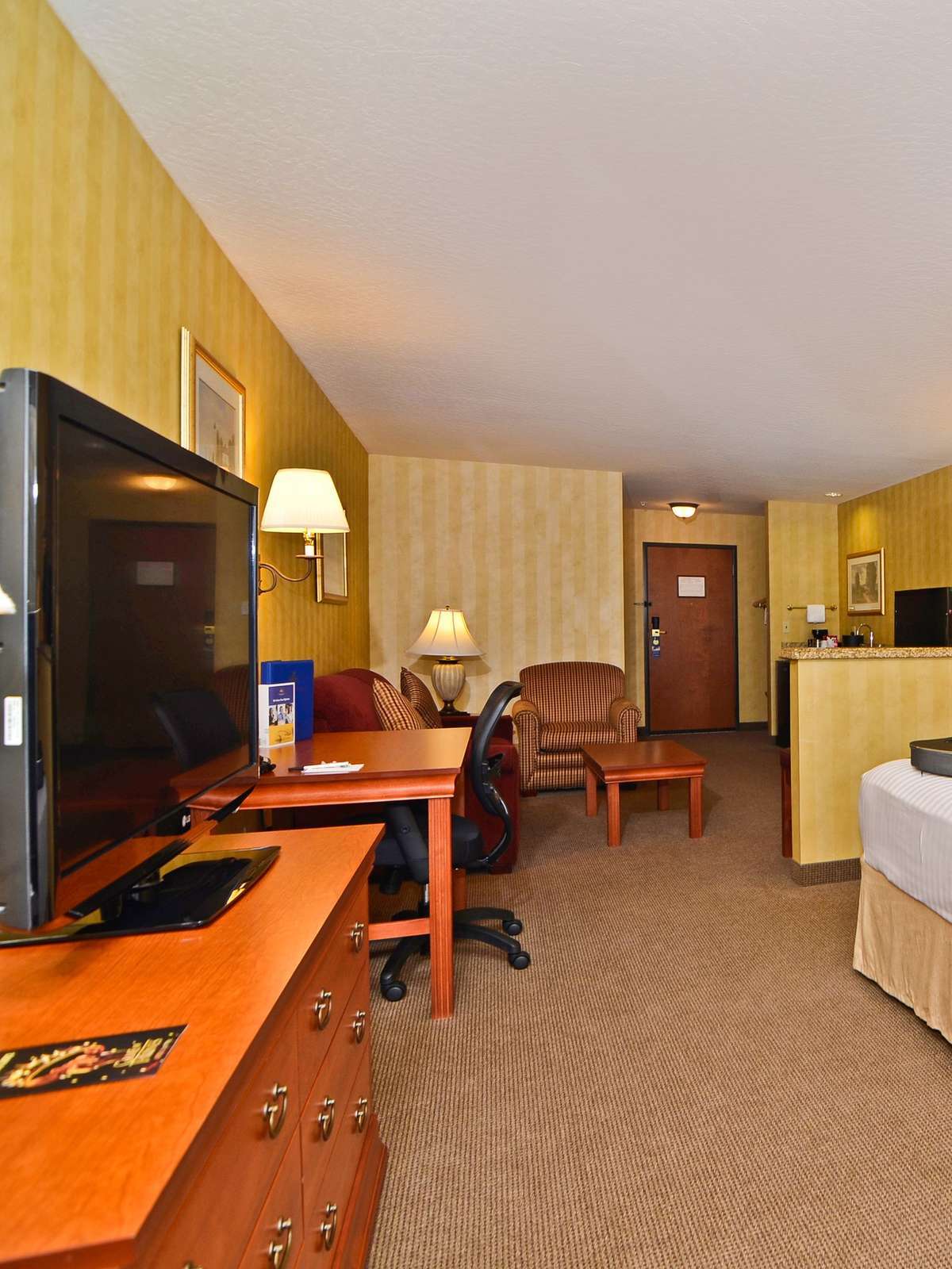 Hotel Best Western Premier Pasco Inn & Suites photo 2