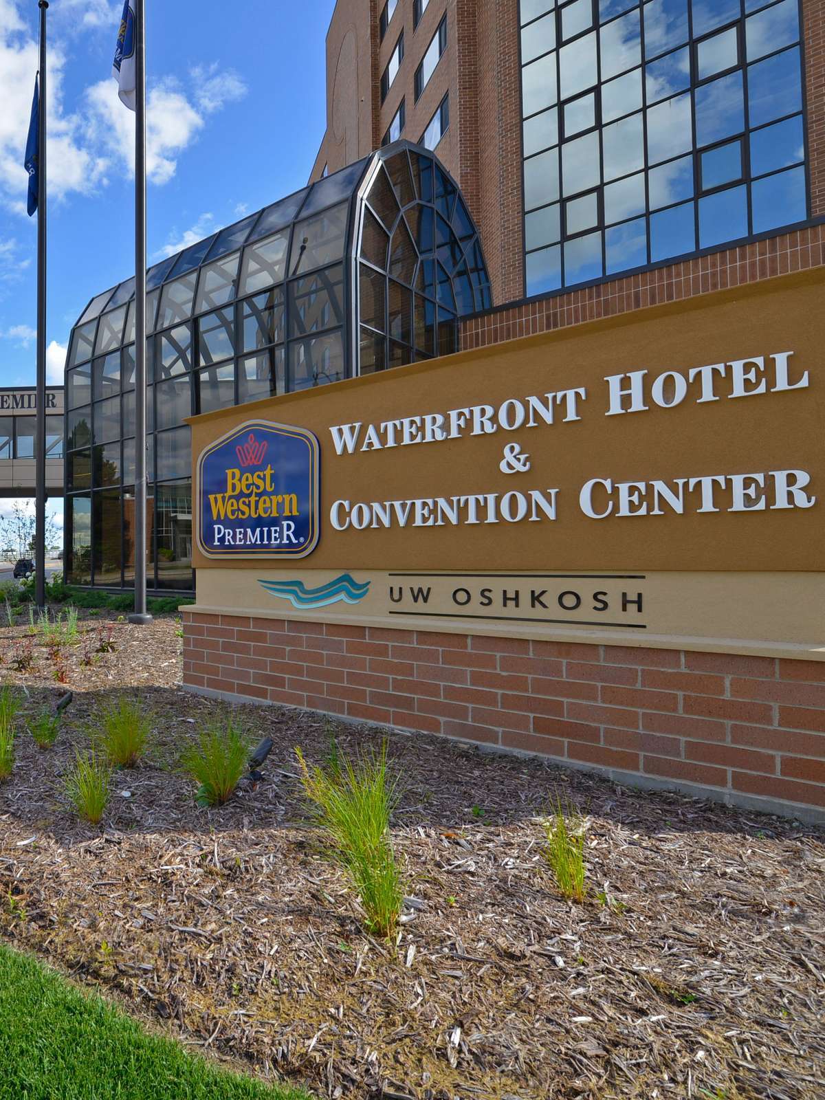 Best Western Premier Waterfront Hotel & Convention Center