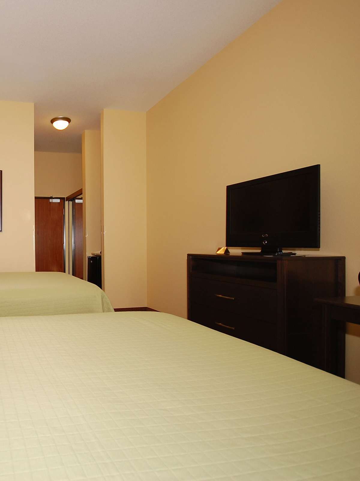 Hotel Best Western Plus Port of Camas-Washougal Convention Center photo 2