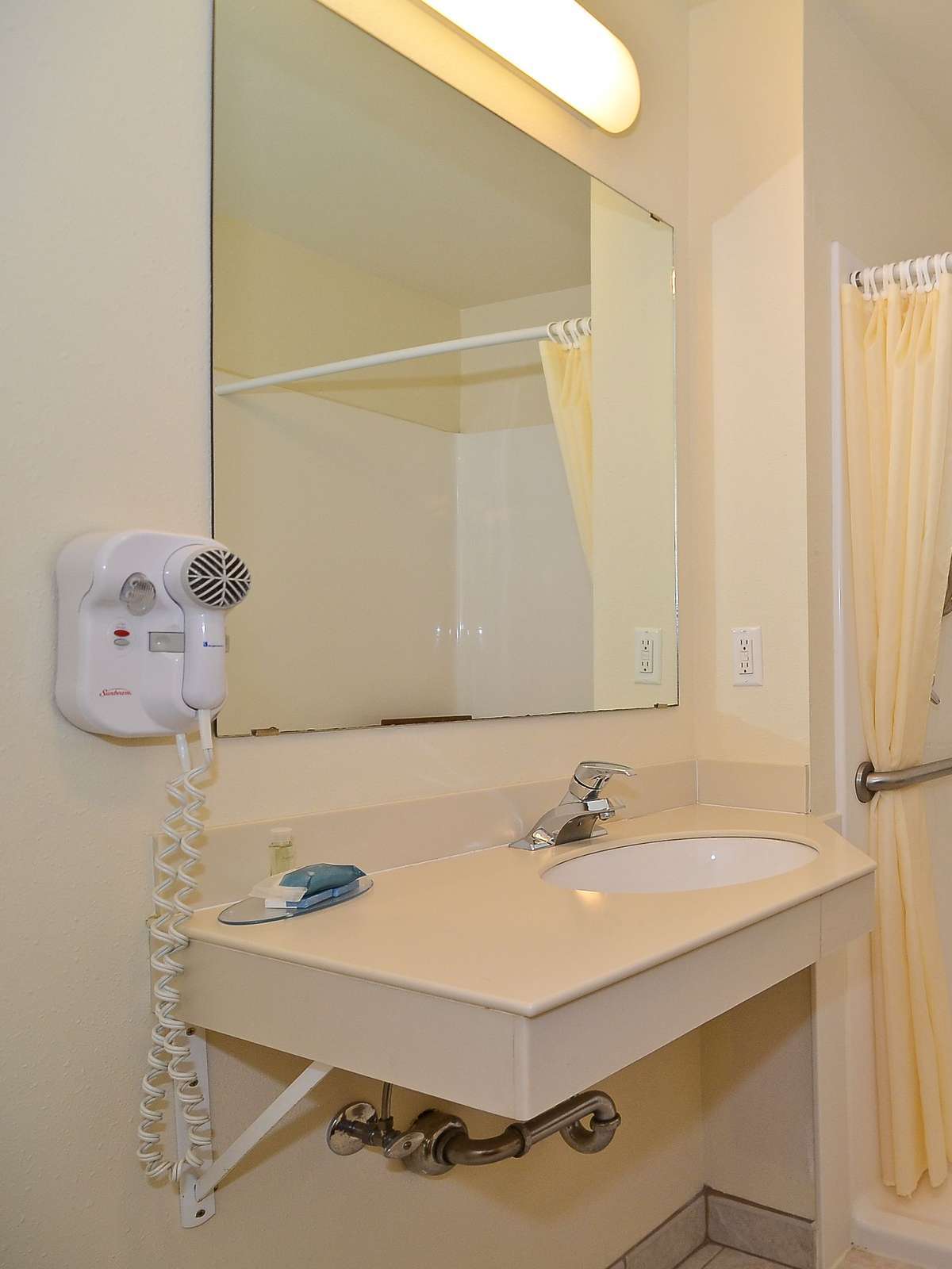 Hotel Best Western Baraboo Inn photo 3