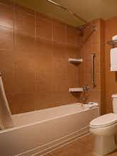 Hotel Best Western Plus Muskoka Inn photo 3