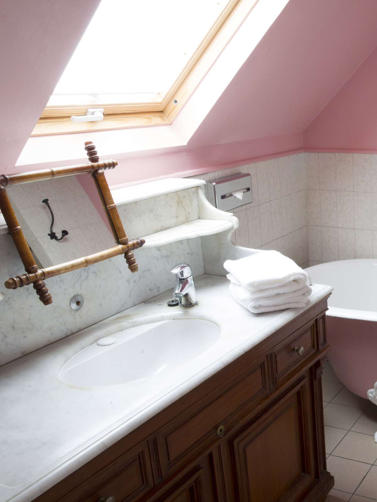 Hotel Hotel & Spa Le Grand Monarque, BW Premier Collection photo 4