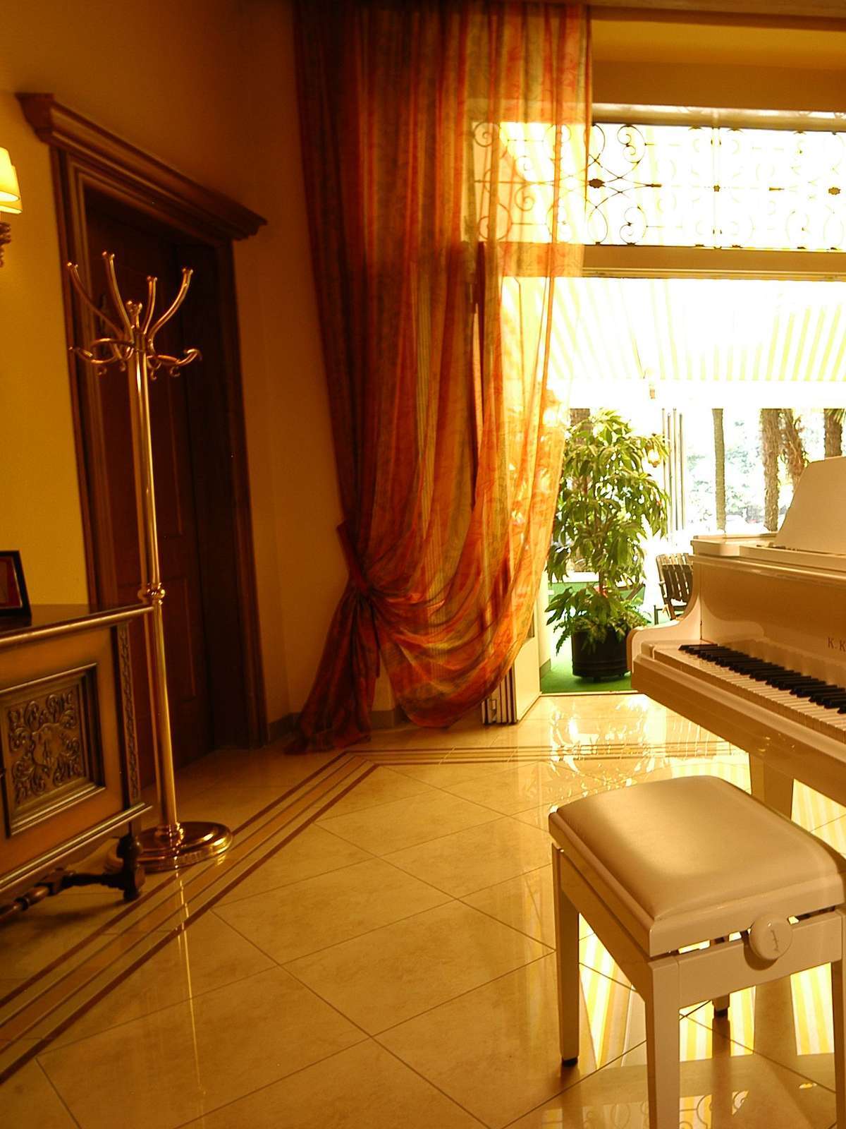 Hotel Best Western Hotel Bellevue Au Lac photo 4