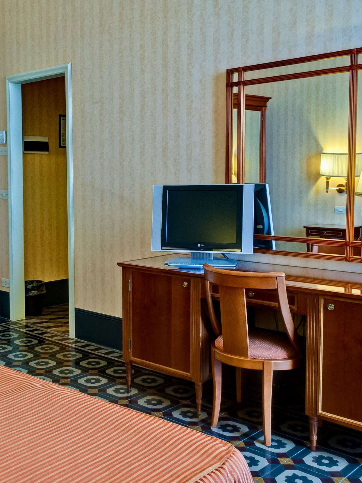 Hotel Grand Hotel Royal, BW Premier Collection photo 3