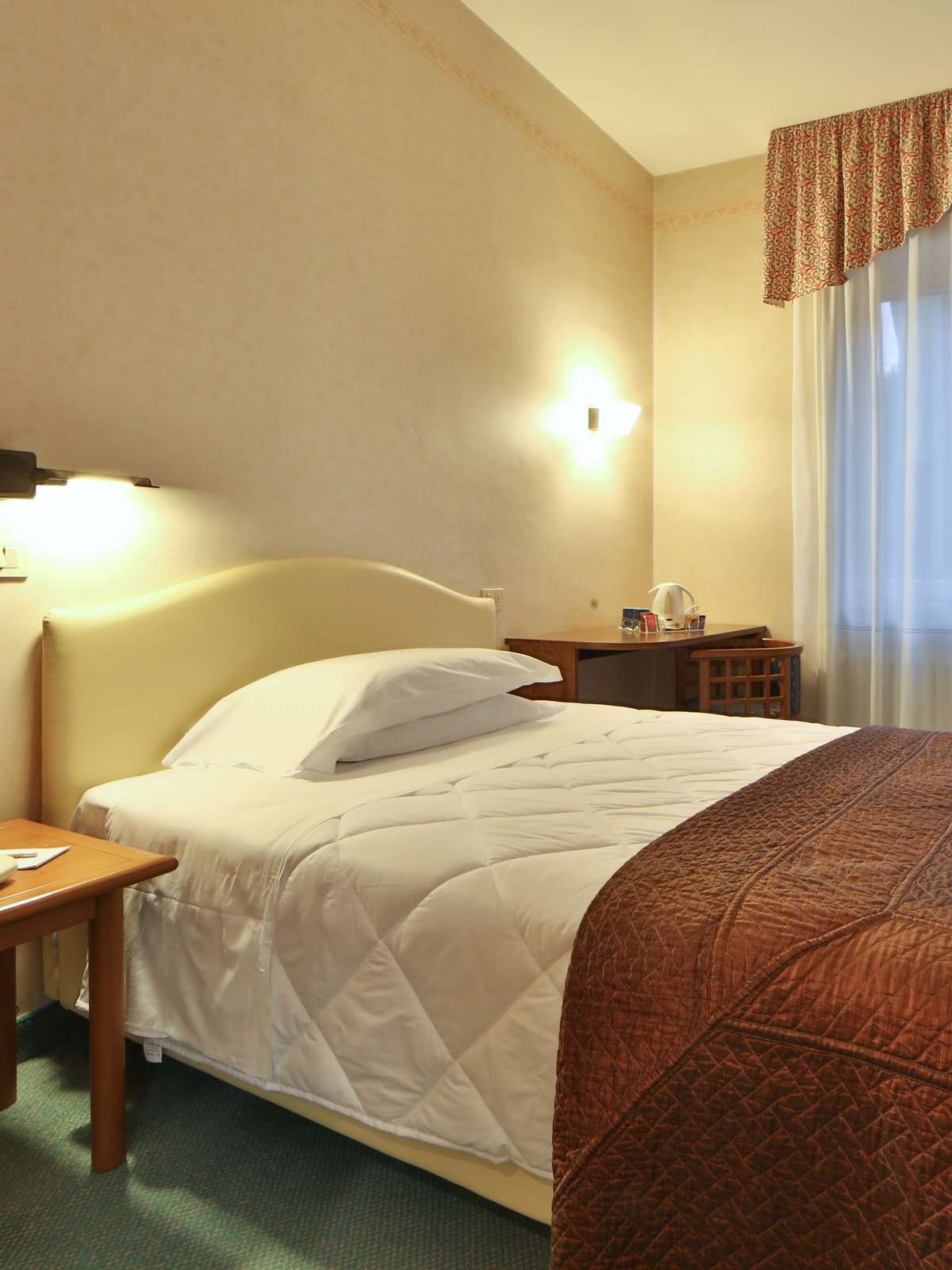 Hotel Best Western Hotel Crimea photo 1