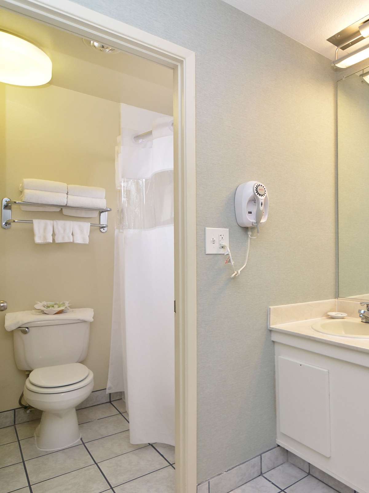 Hotel Best Western Space Age Lodge photo 3