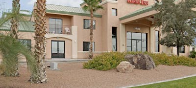 Best Western Plus King's Inn & Suites
