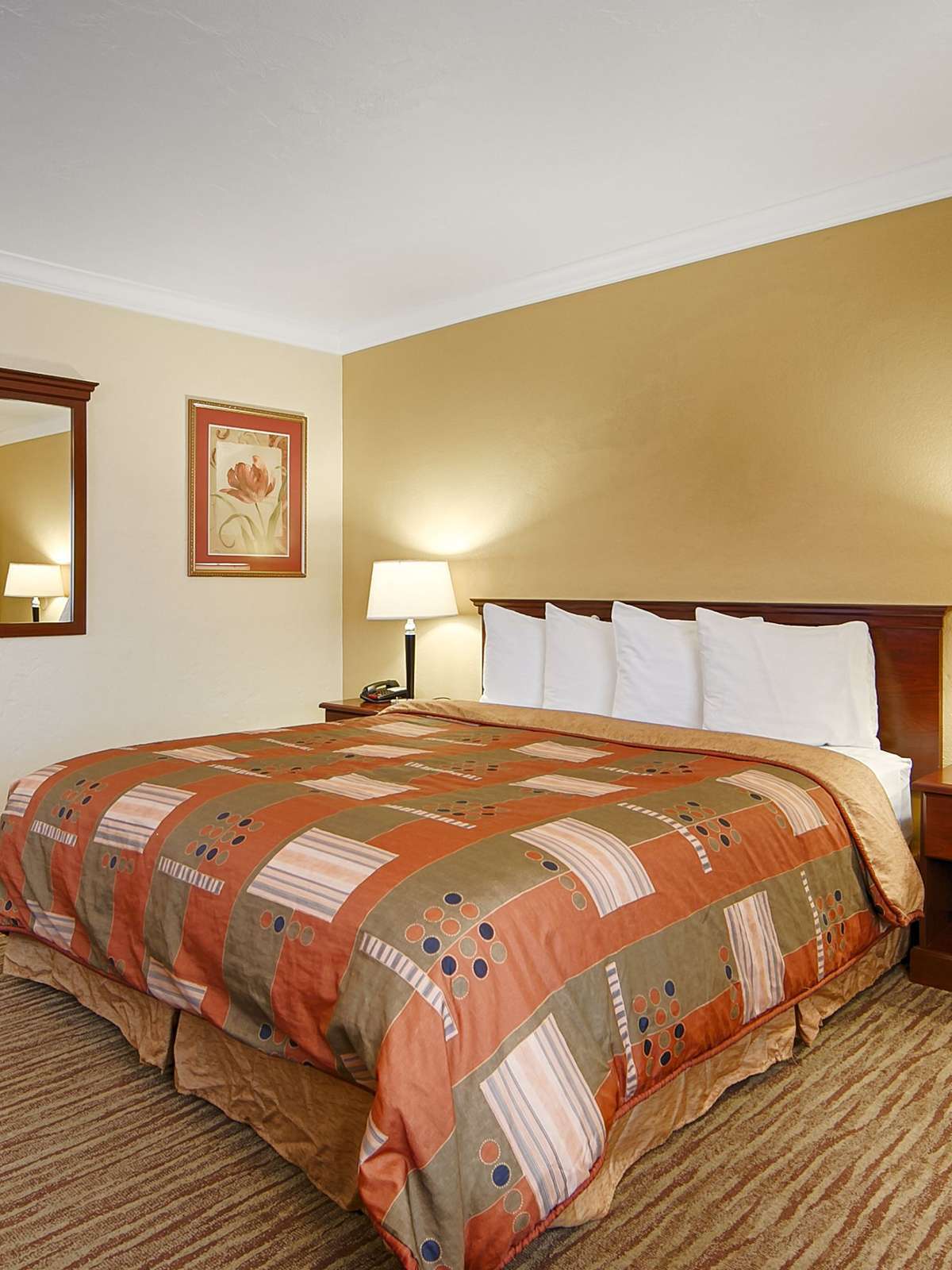 Hotel Best Western Park Crest Inn photo 1