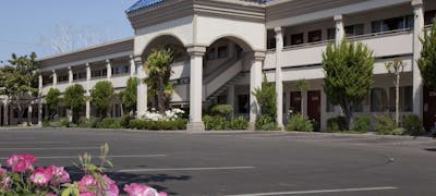 Best Western Plus Black Oak