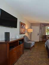 Hotel Best Western Plus Black Oak photo 2