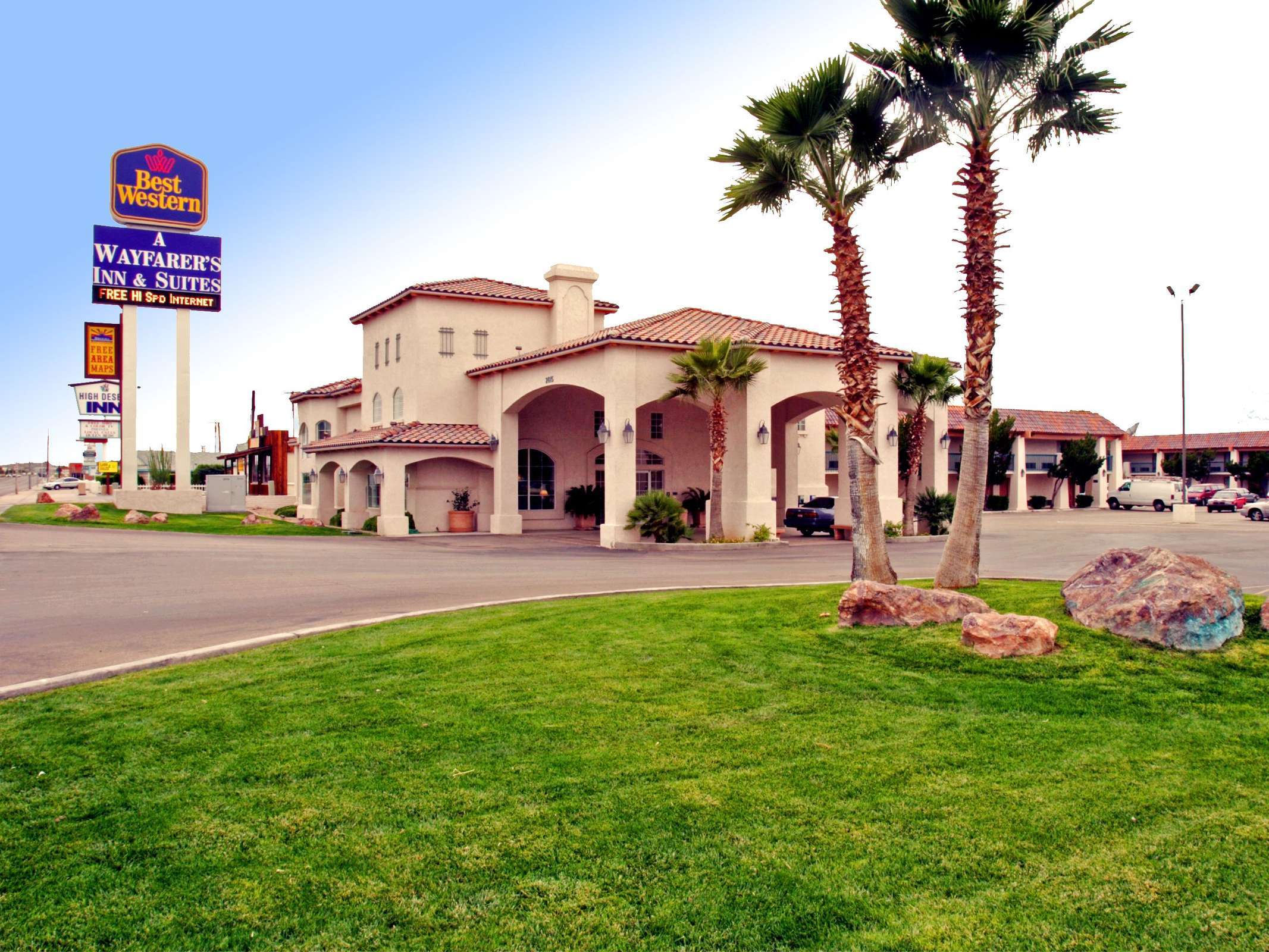 Best Western Plus A Wayfarer's Inn and Suites