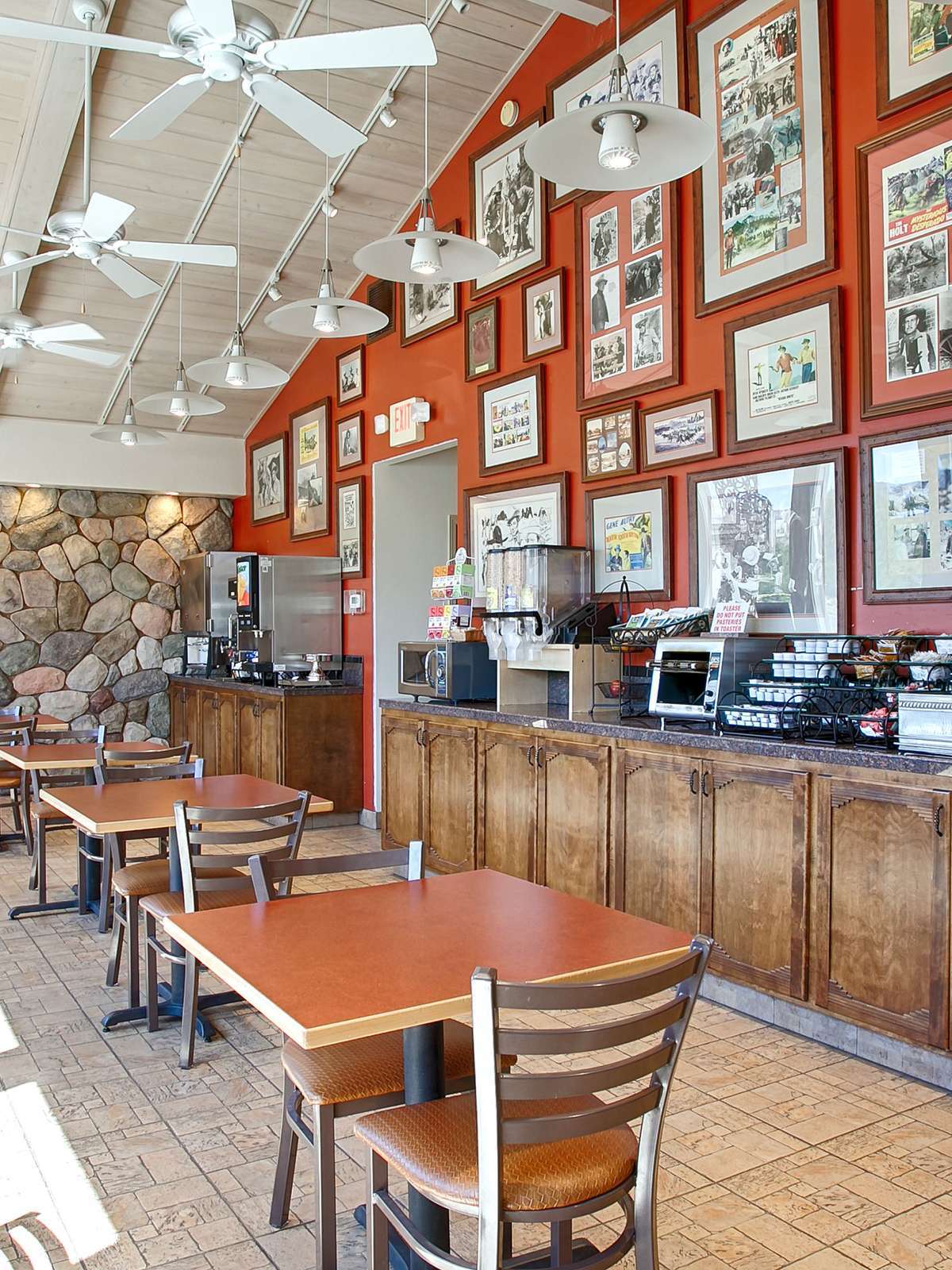 Hotel Best Western Frontier Motel photo 5