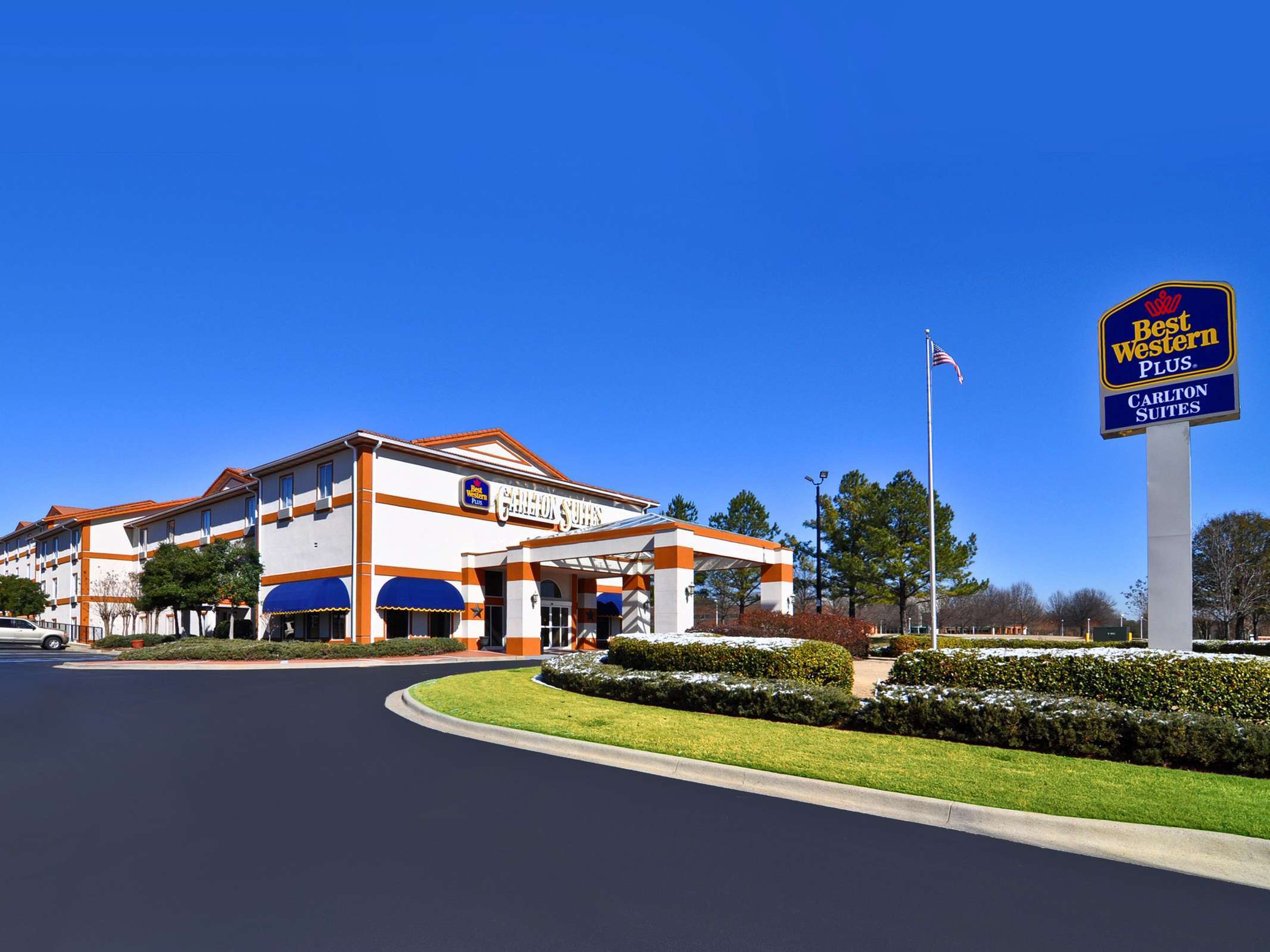 Best Western Carlton Suites