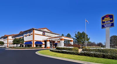 Best Western Carlton Suites