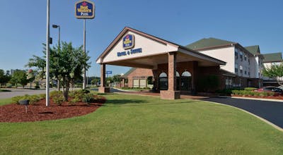 Best Western Plus Bessemer Hotel & Suites