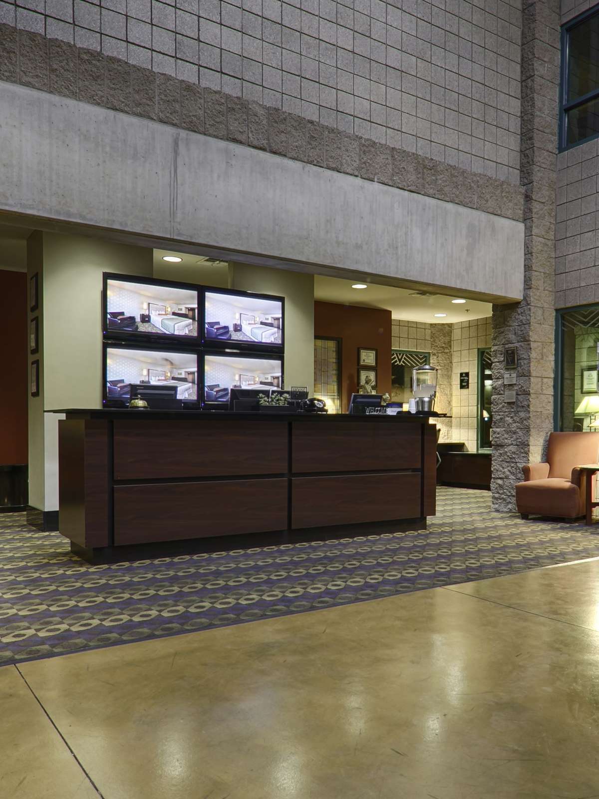 Hotel Best Western Plus Sundial photo 4