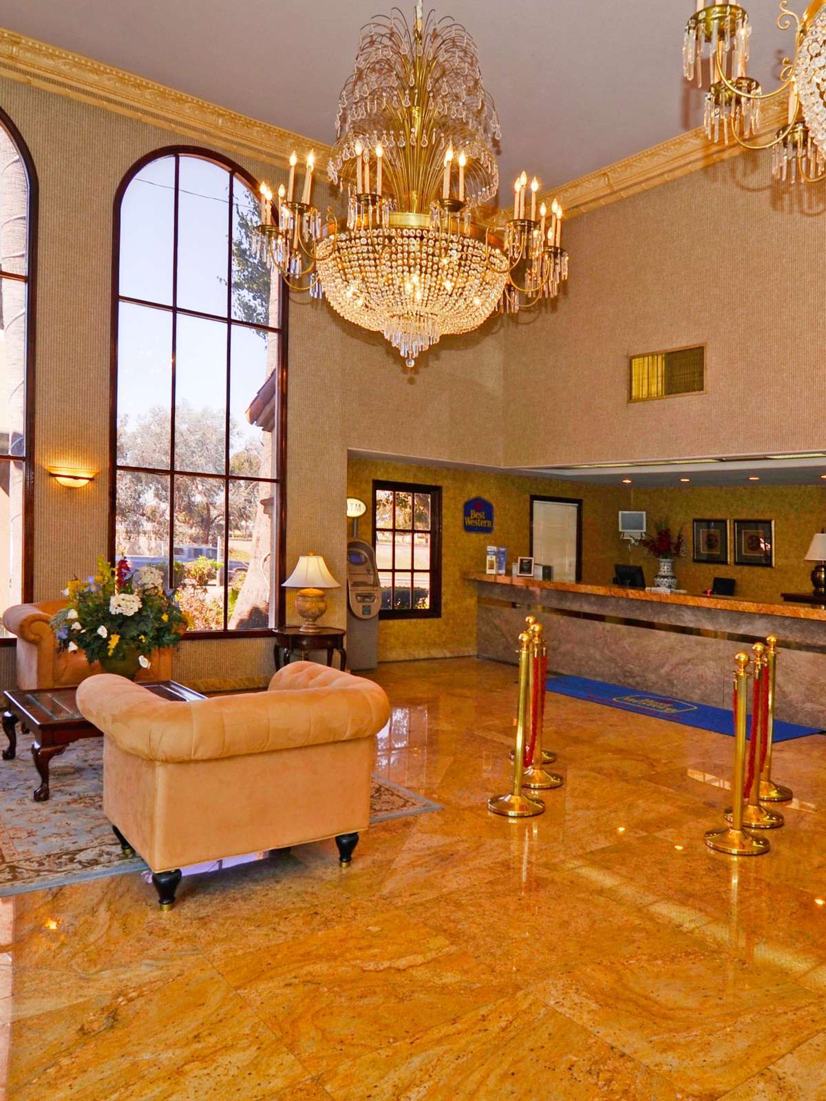 Hotel Best Western Plus Newport Mesa Inn photo 4