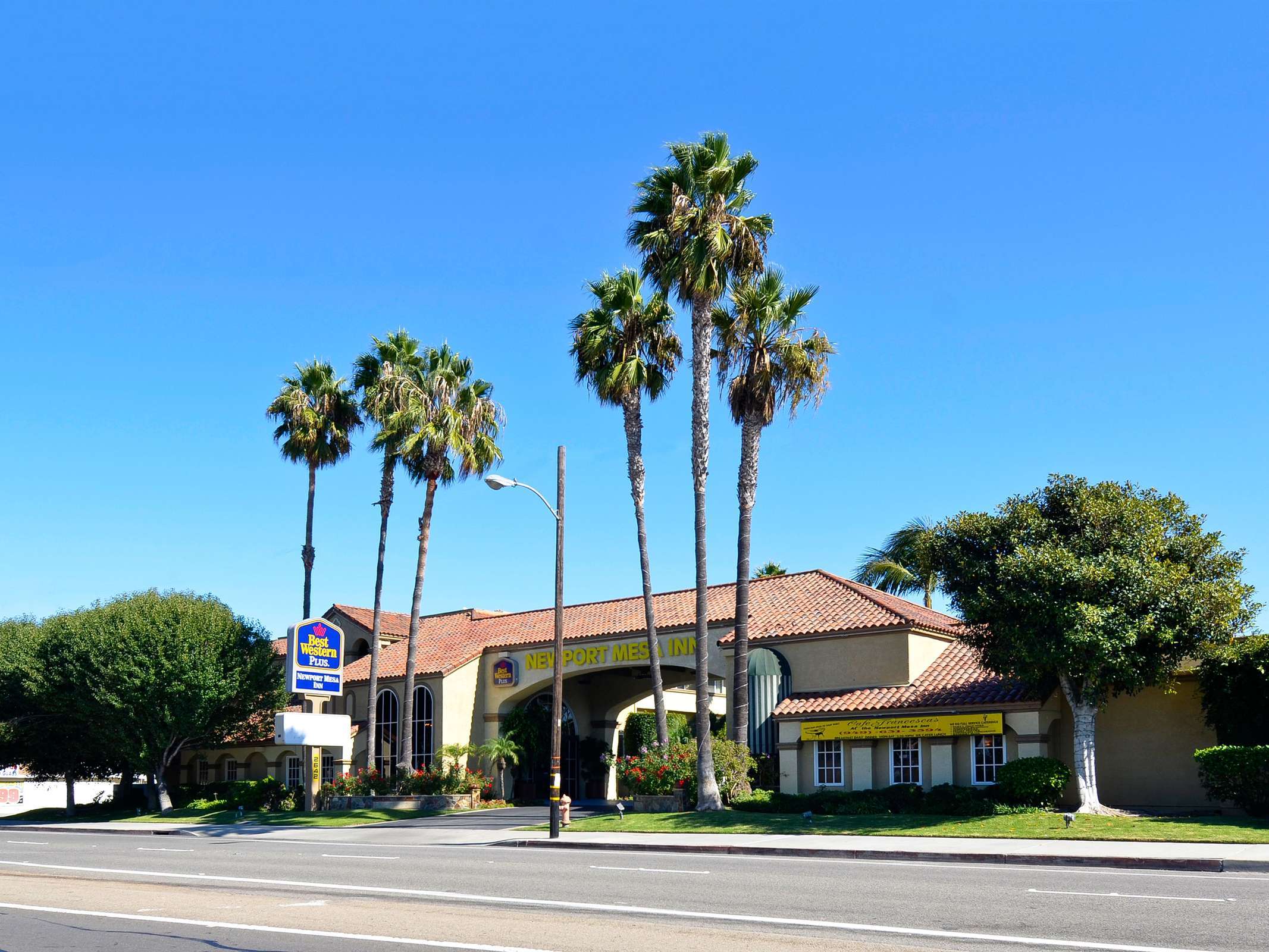 Best Western Plus Newport Mesa Inn