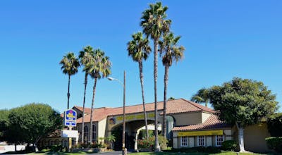 Best Western Plus Newport Mesa Inn