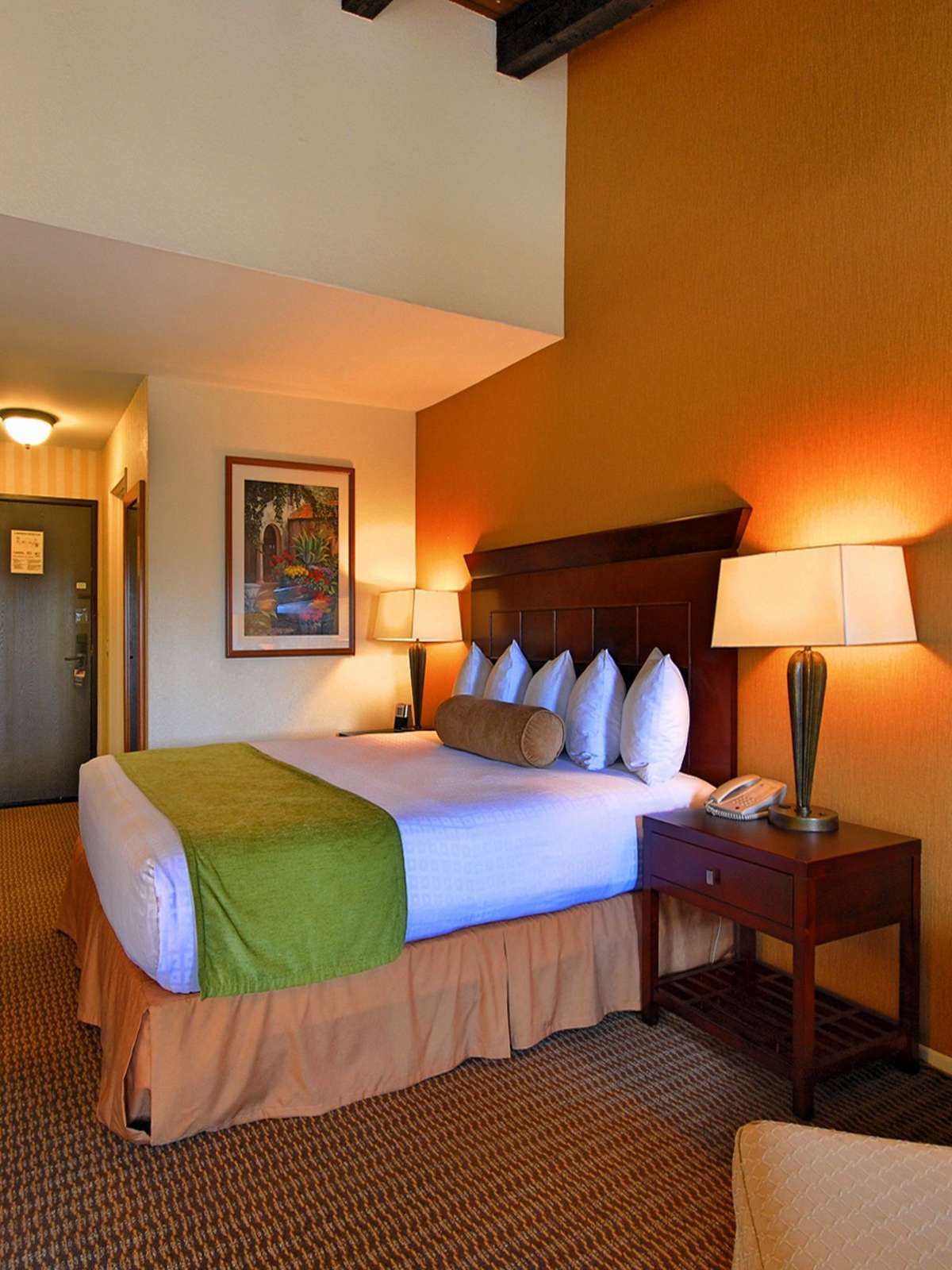 Hotel Best Western Plus Carpinteria Inn photo 1