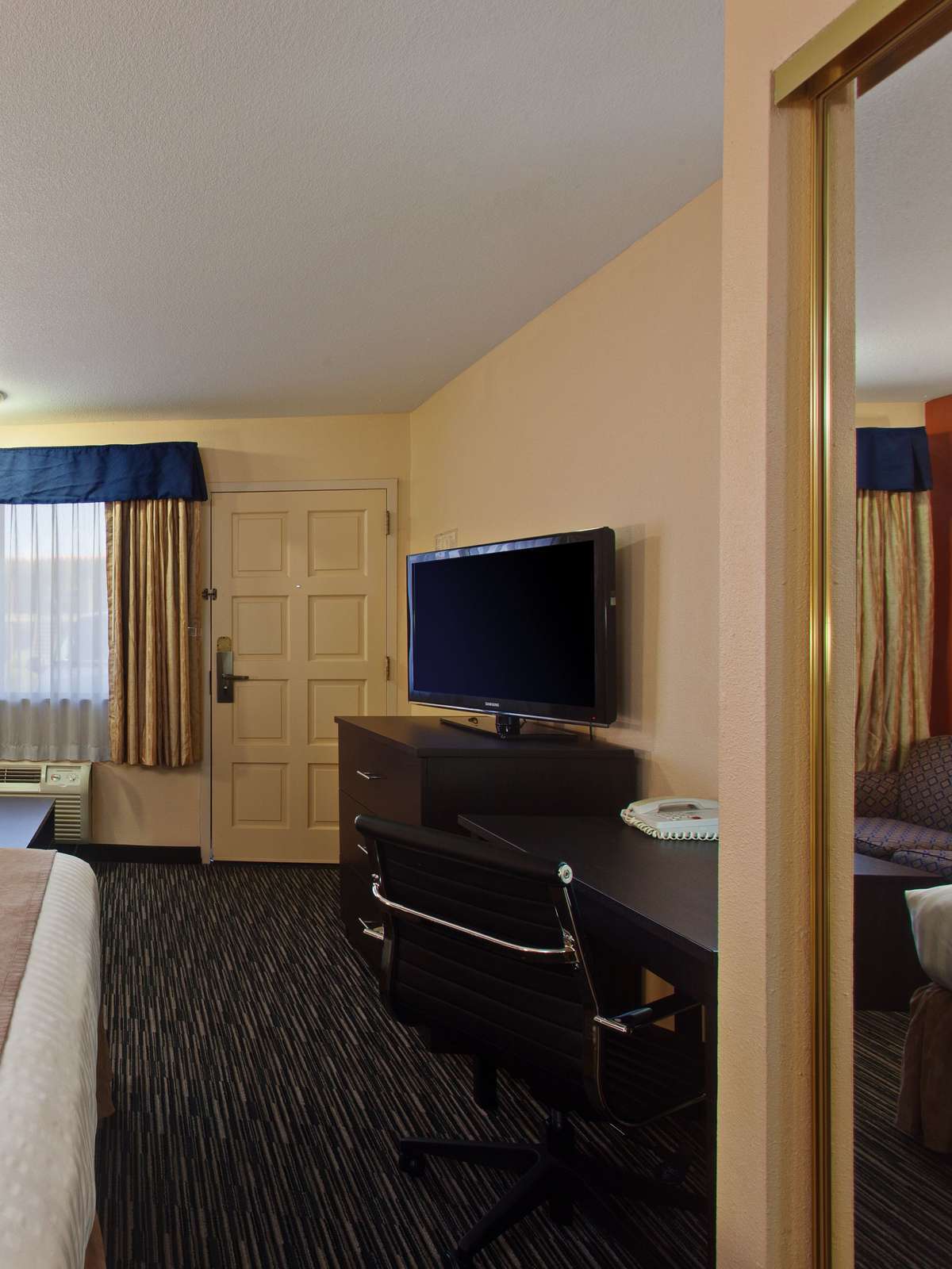 Hotel Best Western Desert Villa Inn photo 2