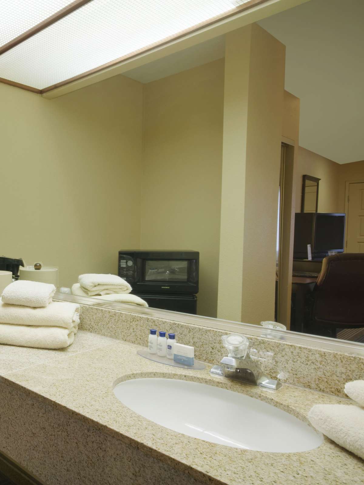 Hotel Best Western Desert Villa Inn photo 3