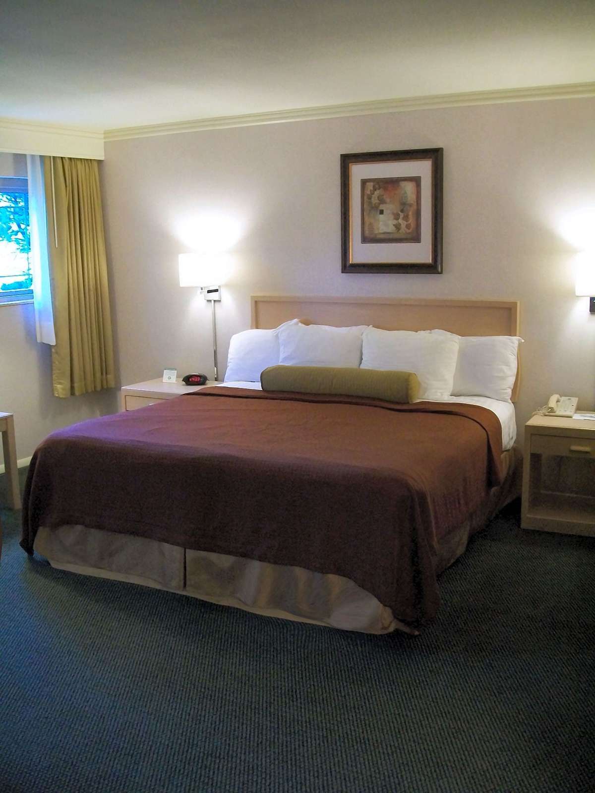 Best Western Plus Northwoods Inn