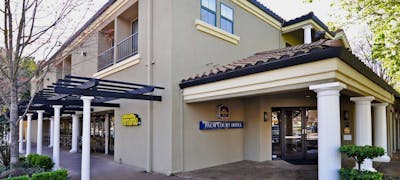 Best Western Plus Palm Court Hotel