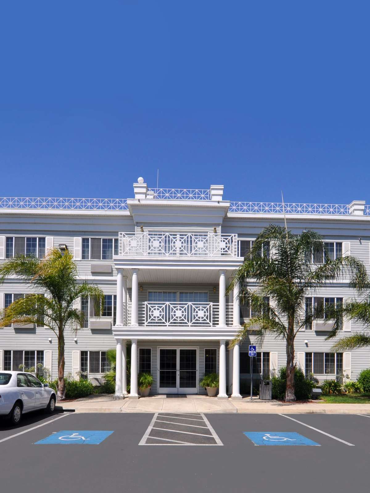 Hotel Best Western Luxury Inn photo 5