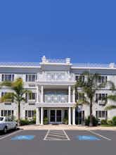 Hotel Best Western Luxury Inn photo 5