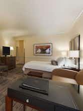 Hotel Best Western Plus Novato Oaks Inn photo 1