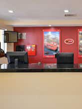 Hotel Best Western Plus Raffles Inn & Suites photo 5