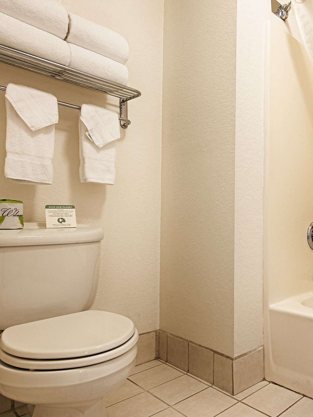 Hotel Best Western Plus Orange County Airport North photo 3