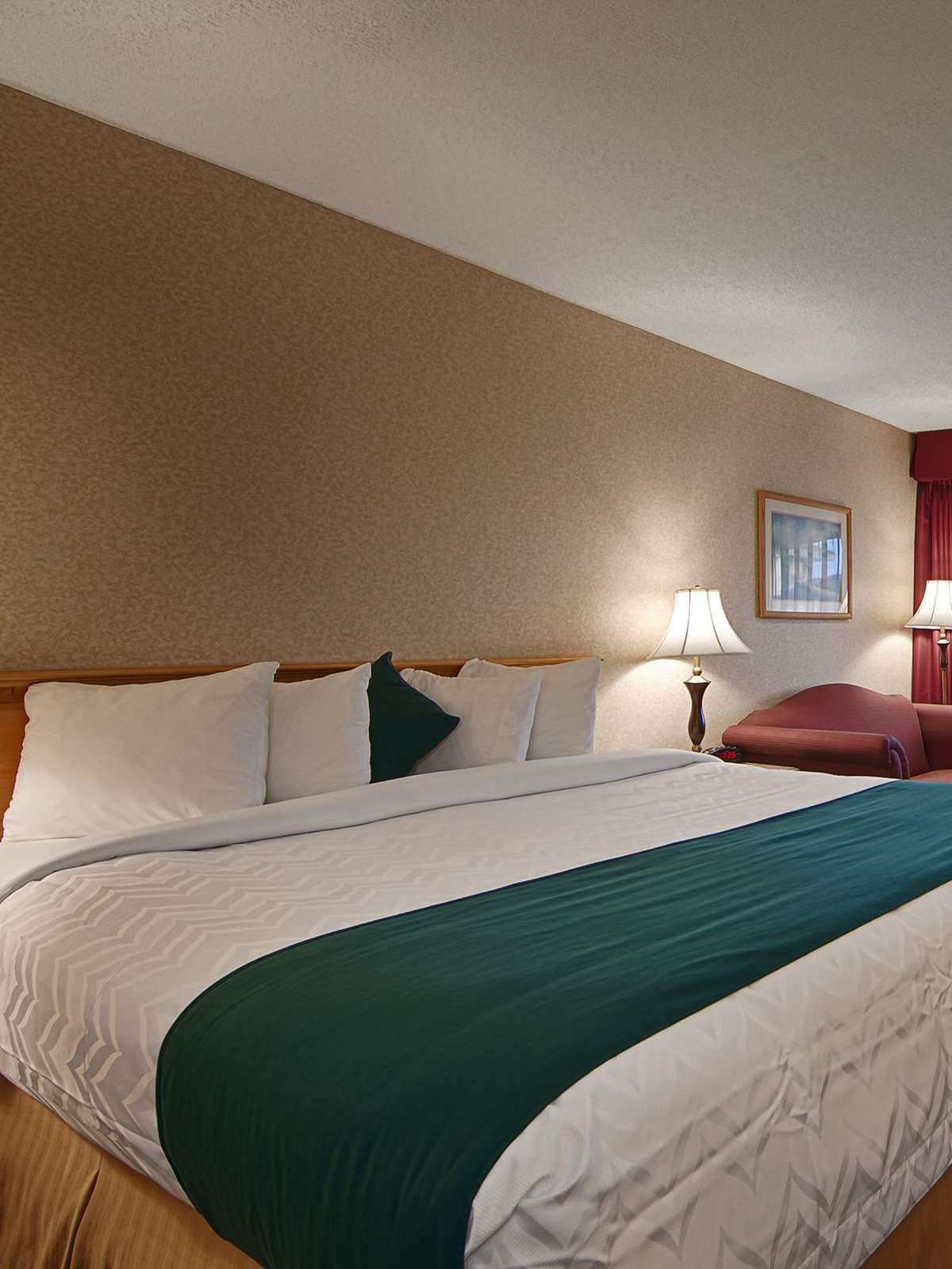 Hotel Best Western Plus Orange County Airport North photo 1