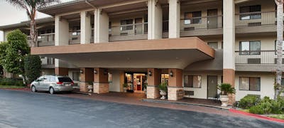 Best Western Plus Orange County Airport North