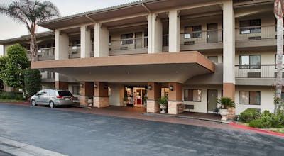 Best Western Plus Orange County Airport North
