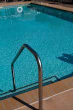 Hotel Hampton Inn & Suites Oakland Airport - Alameda photo 3