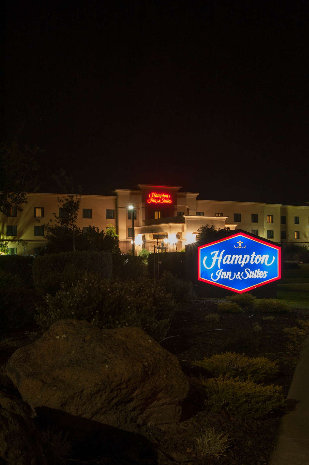 Hampton Inn & Suites Oakland Airport - Alameda