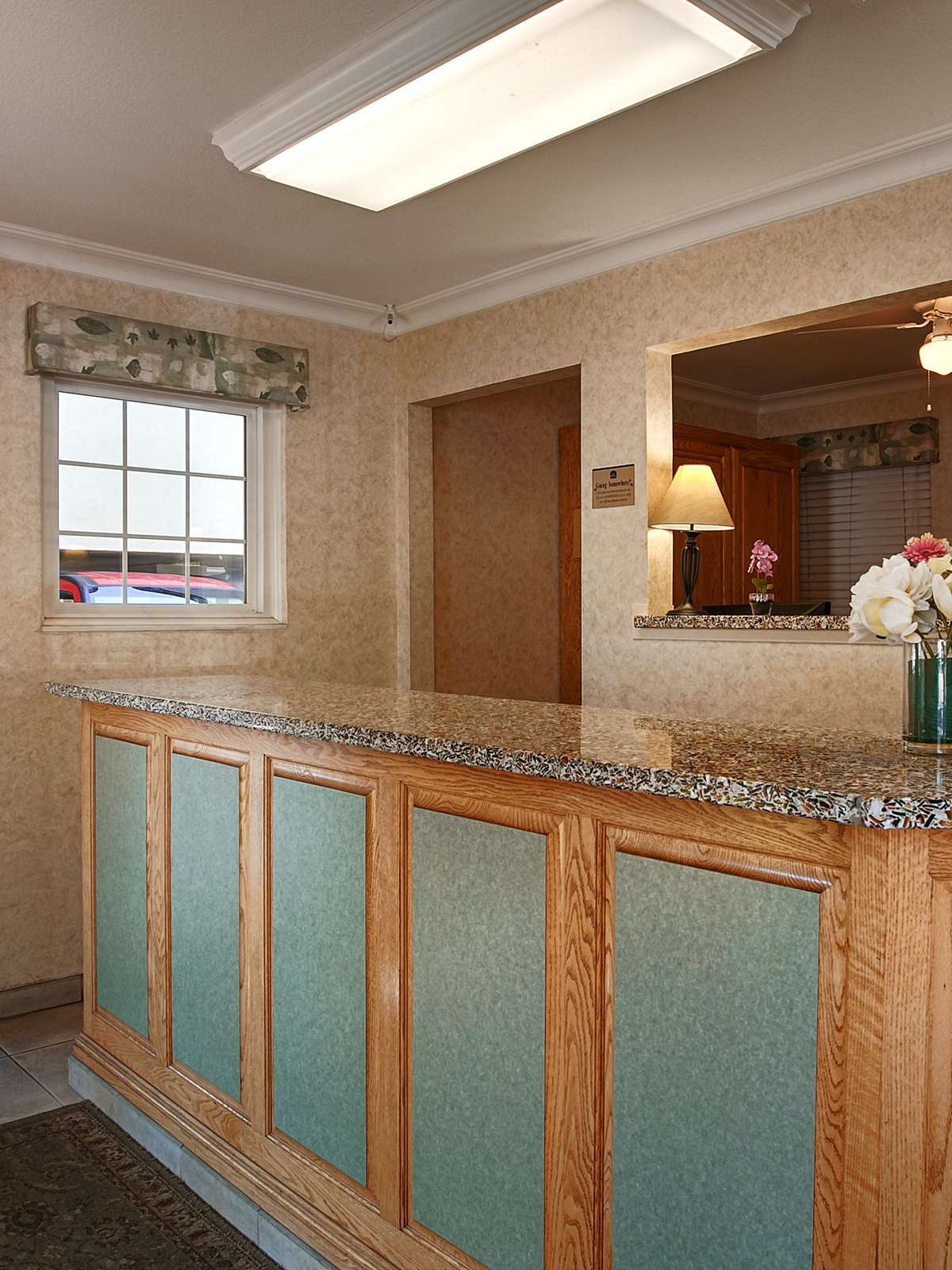 Hotel Best Western University Lodge photo 4