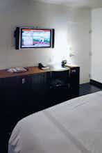 Hotel SIXTY Beverly Hills photo 5