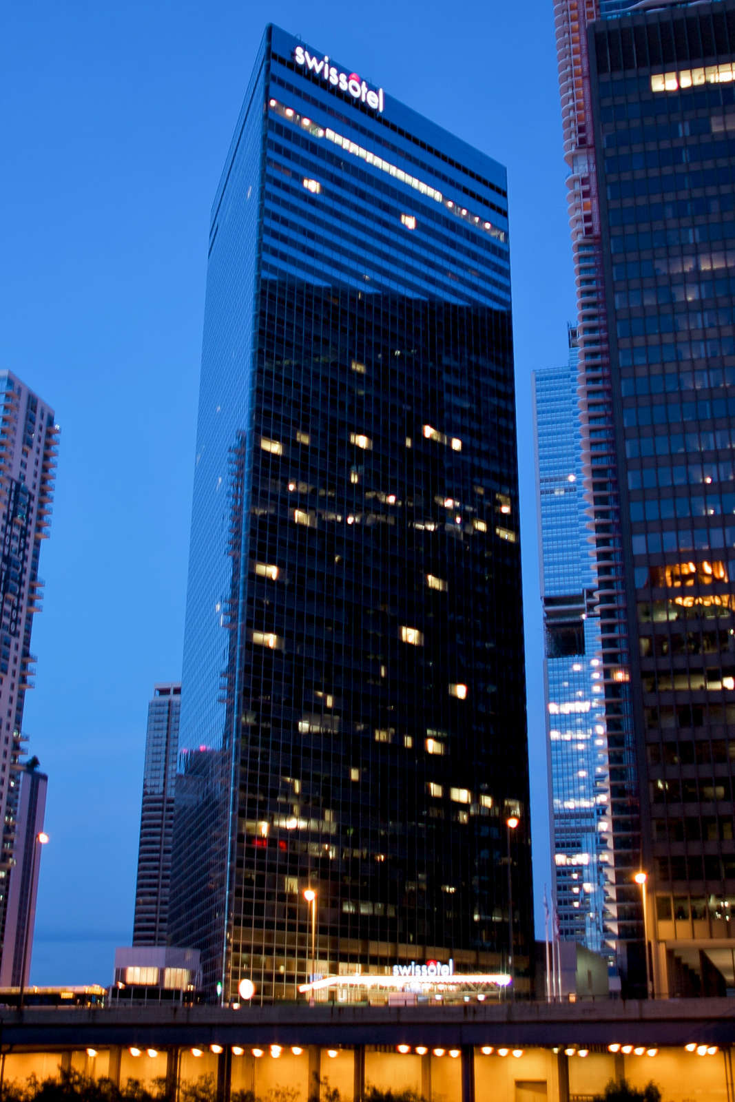 Hotel The Swissôtel Chicago photo 1