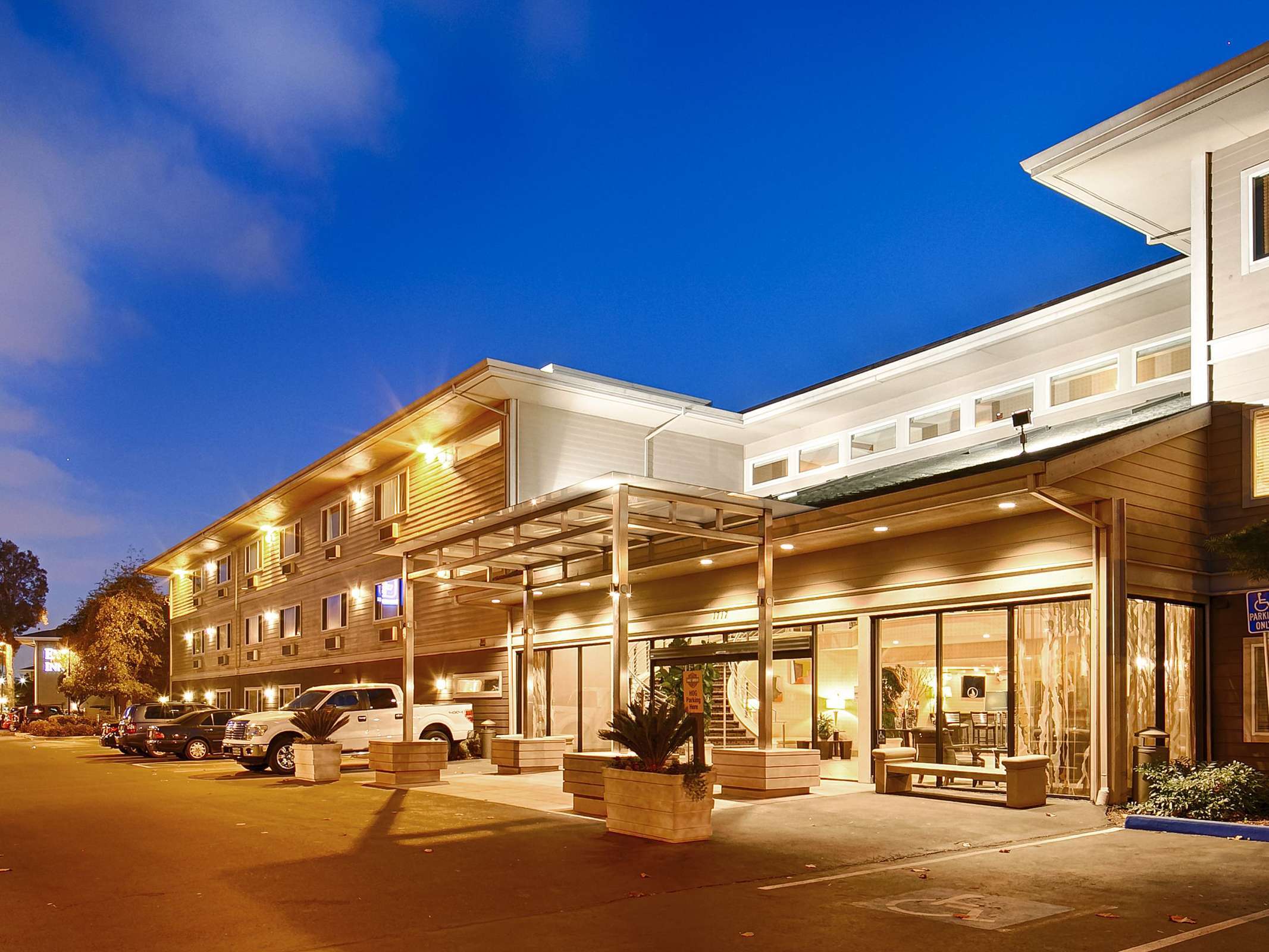 Best Western Plus Bayside Hotel