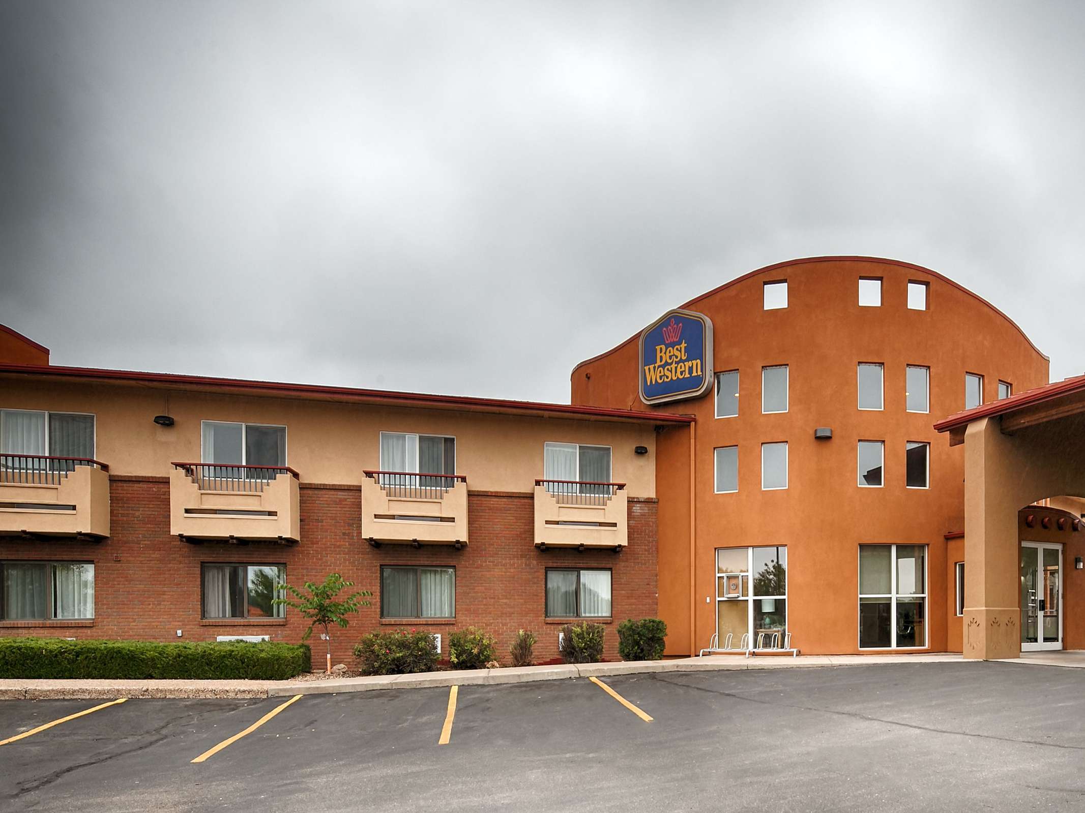 Best Western Kiva Inn